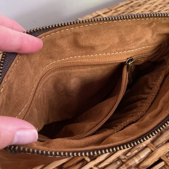 Patricia Nash leather large wristlet bag - Picture 9 of 12